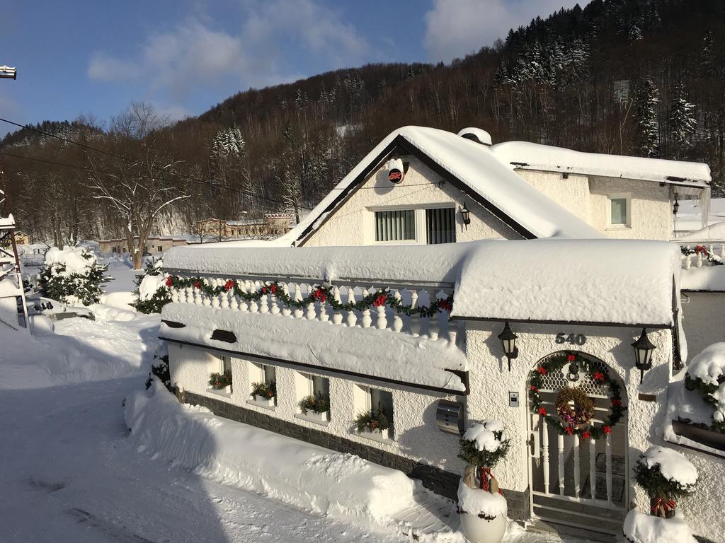 Penzion Ok Svoboda nad Upou Exterior photo